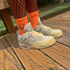 Jordan 4 Off Whites
